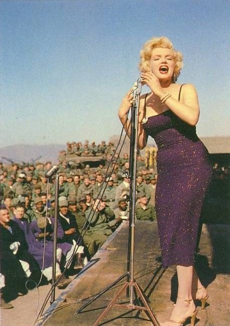 1954-02-16-4_base_1st_marine_division-stage-011-1