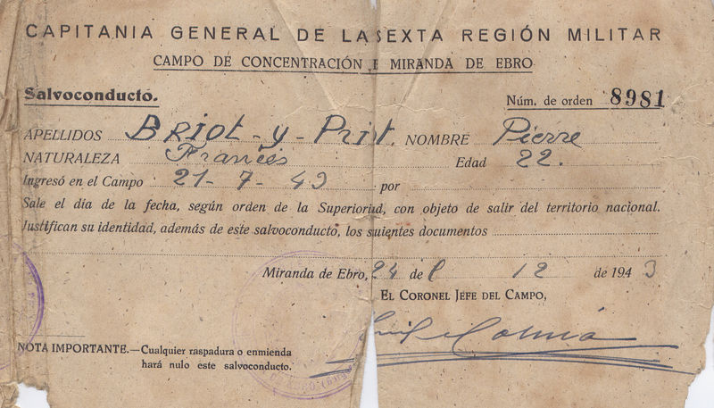 1943, décembre,sauf conduit pour la sortie du camp