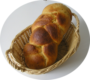 Brioche de la pentecôte recettes dessert Petit déjeuner compris... de la brioche tressée, sil vous plaît !