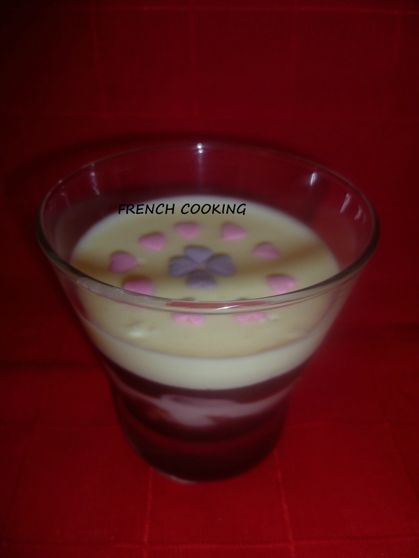 duo de mousse fraise et chocolat blanc 3