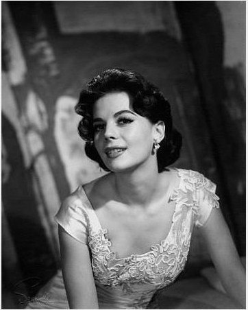 natalie_wood_1957_by_wallace_seawell_2_6