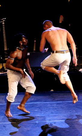 TRANS_EDEN_2010_BRESIL_AFRO_danseurs