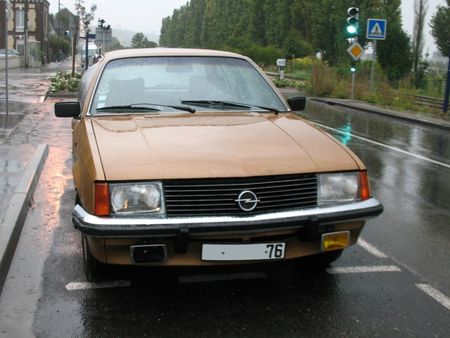 OpelRekordE2