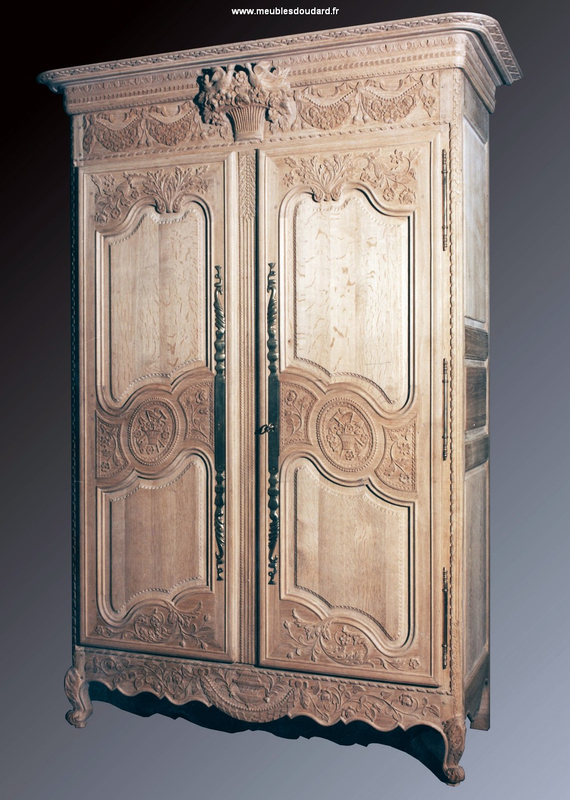 armoire-de-bayeux-sans-colonnes-armoire-normande-en-bois-massif-armoire-de-mariage-sculptã©e-armoire-2-portes-en-bois-massif-dã©corã©e_7022