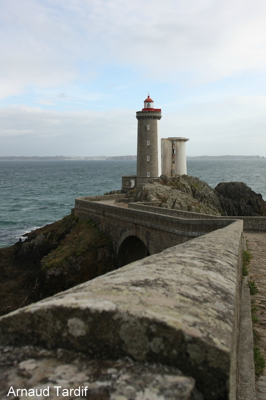 00618 Plouguerneau - Le Pays d'Iroise - Le Phare du Petit Minou blog