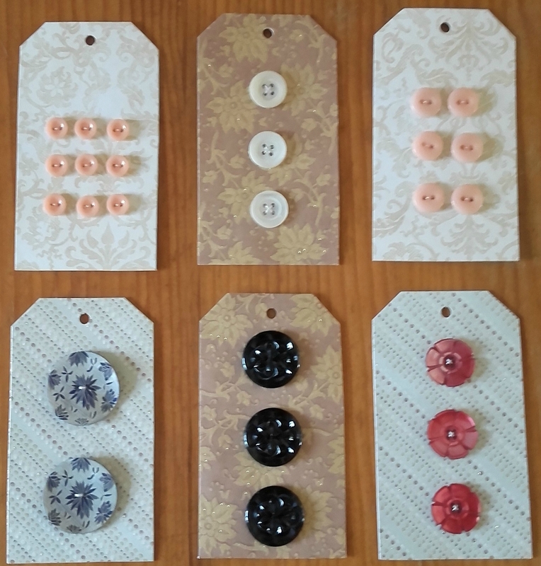 Cartonnettes de boutons