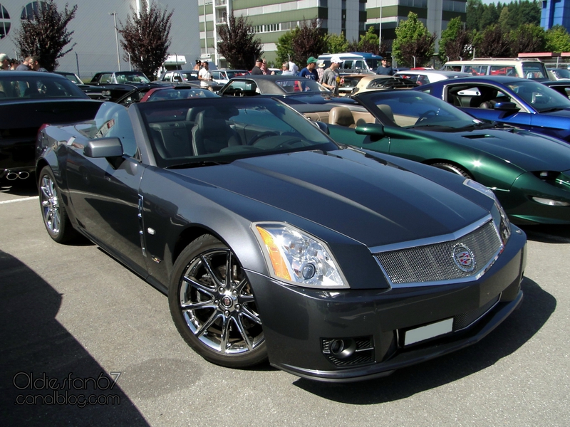 cadillac-xlrv-2006-2009-1