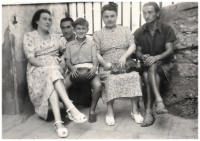 Blanche en famille 1949