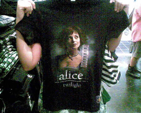 Alice_T_Shirt