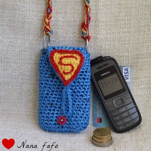 pochette_telephone_superman