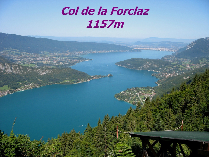 Col de la Forclaz, vue sur le lac d'Annecy (74)