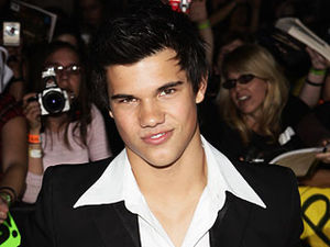 Taylor_Lautner