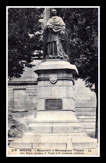 statue Freppel