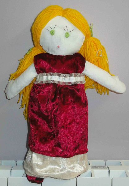 poupee princesse en tissu fait main, handmade fabric princess doll (1)
