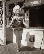 2023-11-thanksgiving-MM_friend_1947-june_haver-1