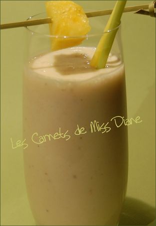 SMOOTHIE_BANANES_ANANAS
