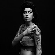 Amy-Winehouse-par-Hedi-Slimane-1-sml