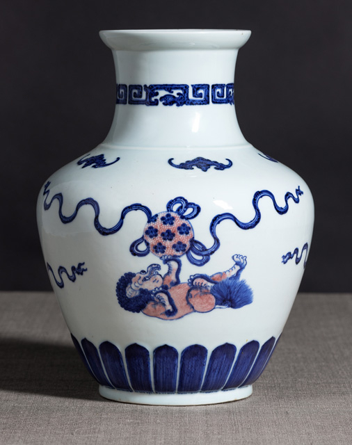 A highly unusual blue and white 'Buddhist Lion' vase, underglaze blue Qianlong six-character seal mark and possibly of the period (1736-1795)