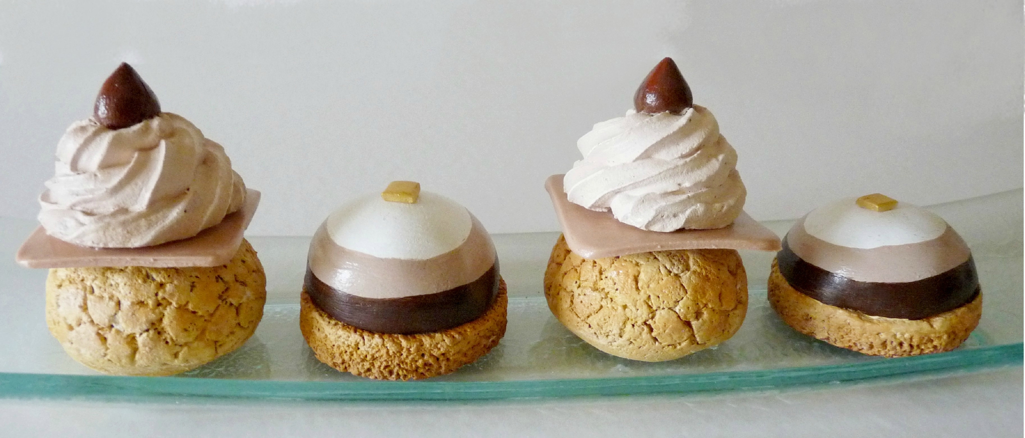  les répliques de petits gâteaux gourmands pour une pâtisserie à Miami !