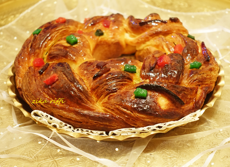 couronne feuillée tressée 01