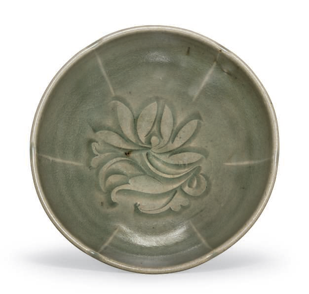 A small carved Yaozhou bowl, Northern Song-Jin dynasty, 12th-13th century