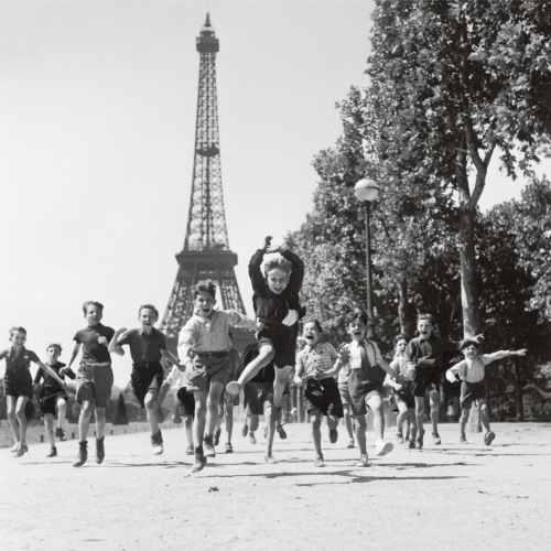 robert doisneau, paris, 1944