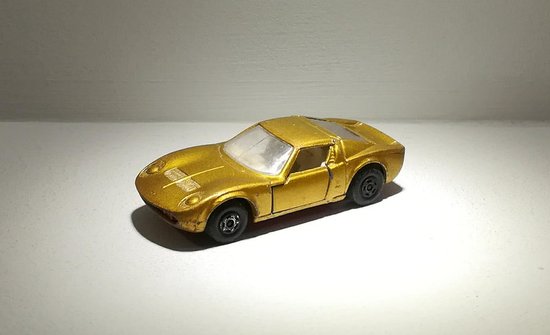 Lamborghini Miura (Matchbox)