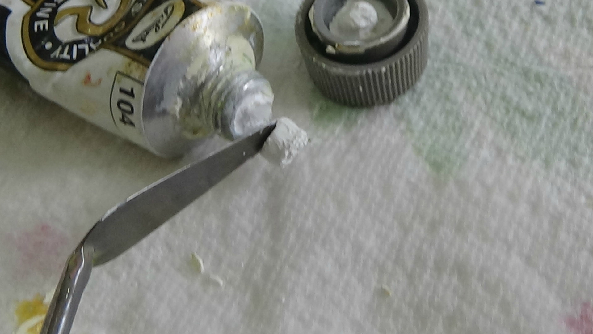 TUTO 59 Entretien des tubes de peinture à l