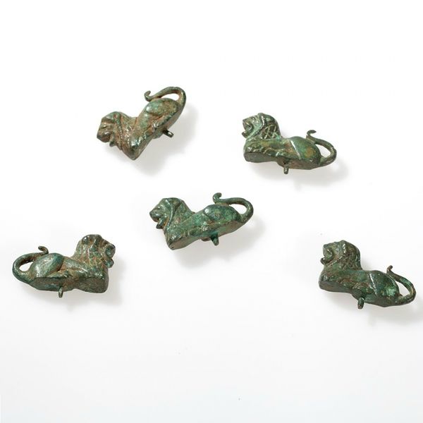 five-etruscan-miniature-bronze-lions-5th-century-bc-137354610300355