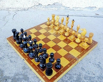 DDS 470 jeu d'échecs