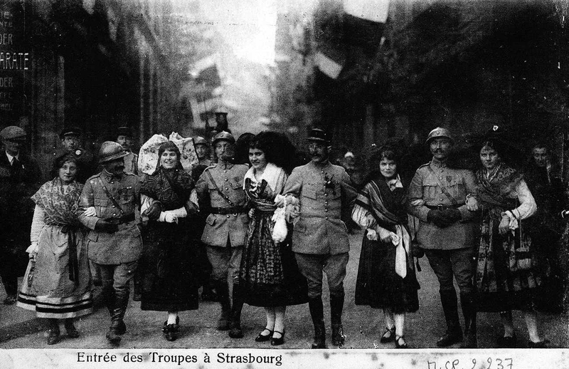 Entrée_des_troupes_à_Strasbourg__btv1b10234038b_1