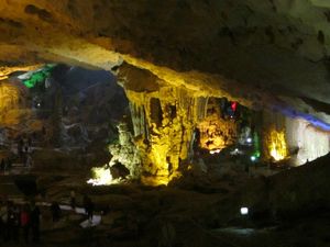 Grotte de Sung Sot (39)