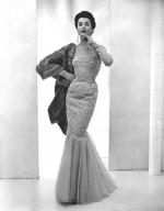 Oleg_Cassini-dress_red_velvet_spaghettis-style-1953-mermaid_dress-1