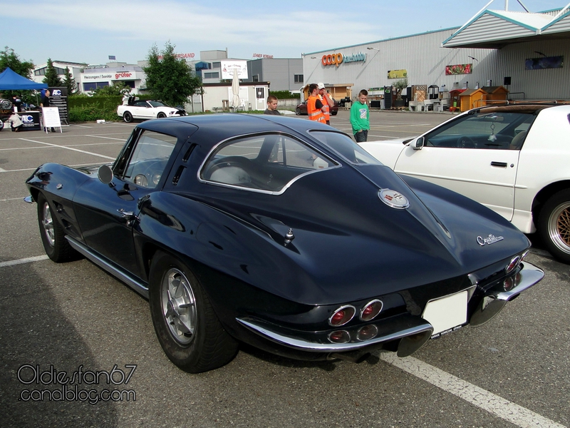 chevrolet-corvette-sting-ray-coupe-1963-02
