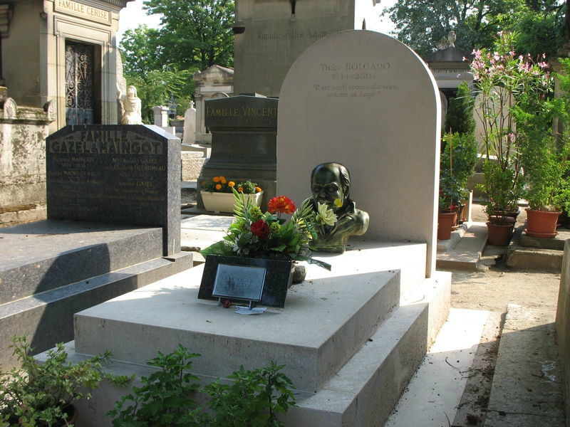 Paris, cimetière Père Lachaise, tombe de Ticky Holgado