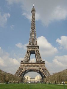 tour-eiffel-paris-france