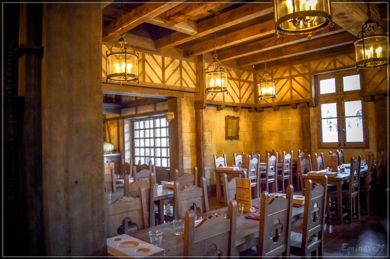 Repas au Restaurant renaissance la Mijoterie du Roi Henry (Puy du Fou) (9)