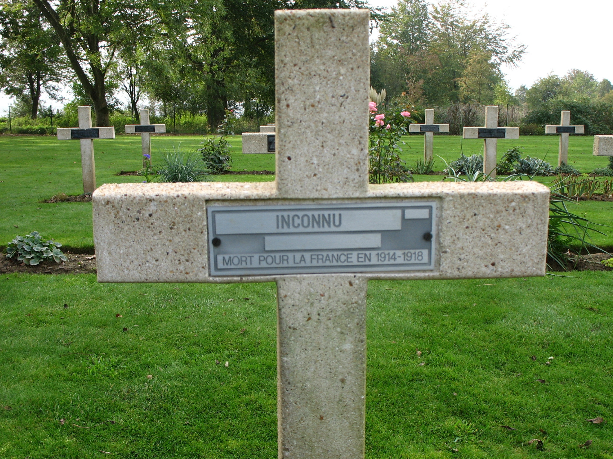 Thiepval, mémorial, cimetière, croix (80)