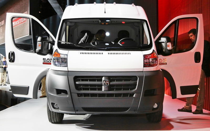 2013-ram-promaster-front-view