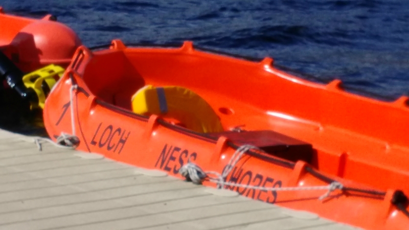canot de sauvetage (Bords du Loch Ness, Ecosse)
