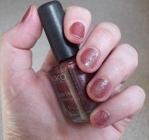 sugar_mat_nail_lacquer_burgundy_1couche