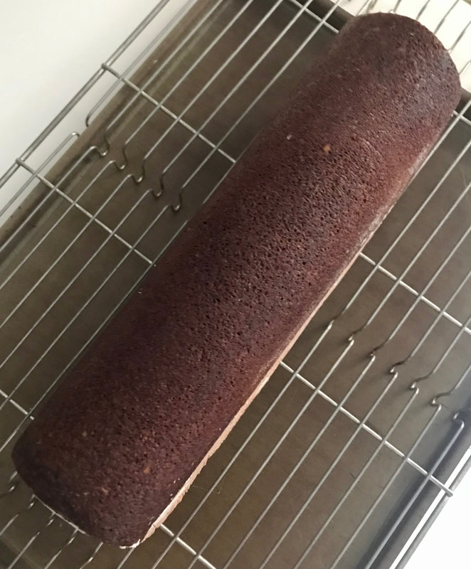 démouler la bûche, préparer le glaçage