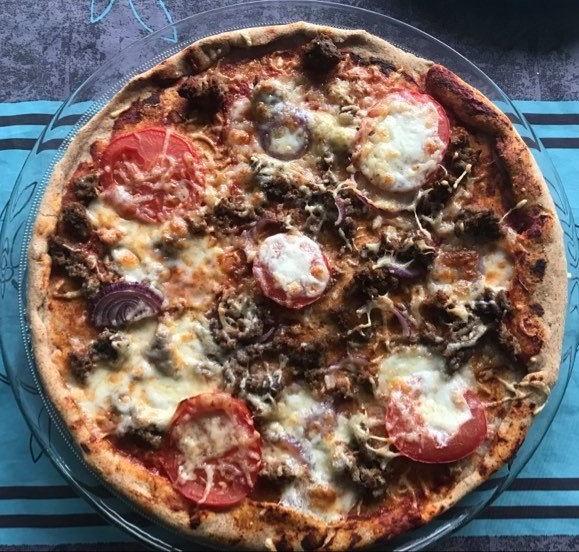pizza-bolognaise