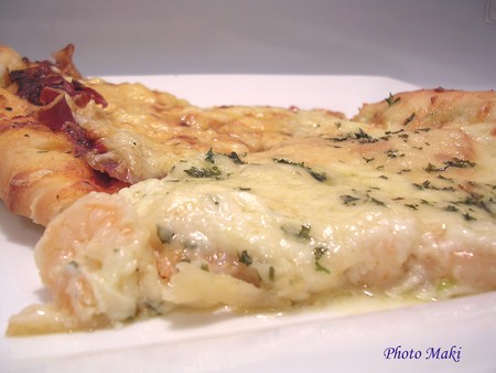 Pizza_Crevette___la_Cr_me_D_ail__et_Prosciutto_Tomat_