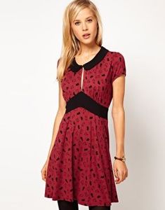 Robe_patineuse_imprim__es_lapins__col_Claudine