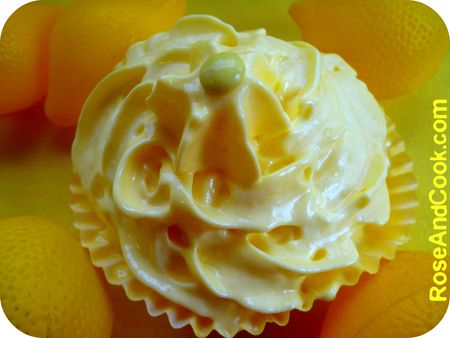 cupcakeLemon3pn