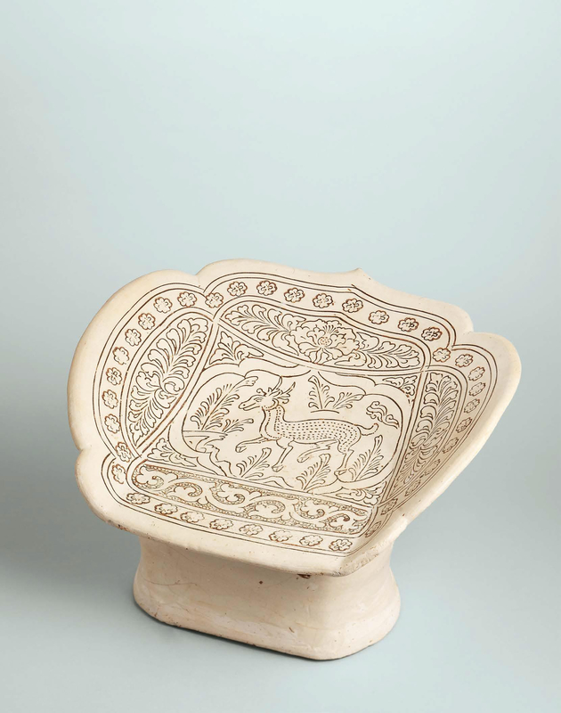A Cizhou sgraffito 'Deer' pillow, Northern Song dynasty, 11th-12th century