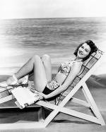 Swimsuit_CATALINA-BIRD-style-other-ava_gardner-1945-a