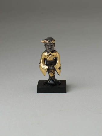 3_Gold_and_Silver_Standing_Figure
