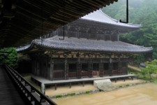 historic-temple-in-rain